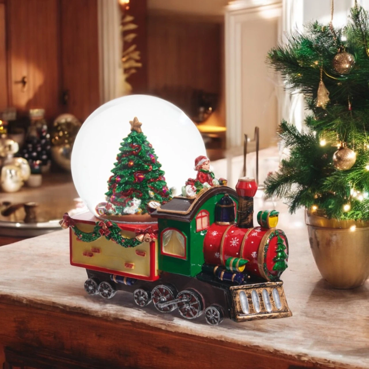 Musical Christmas Train Water Globe 2 Musical Christmas Train Water Globe - Image 2